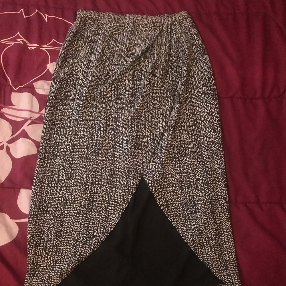 Black and white Valerie wrap skirt